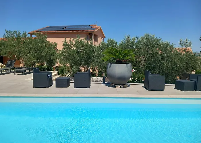 Maslina Apartmán Kraj (Zadar)
