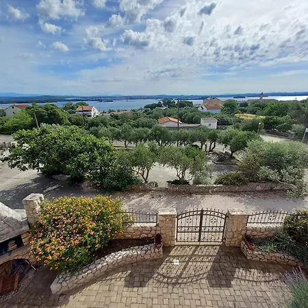 Maslina Appartement Kraj (Zadar)