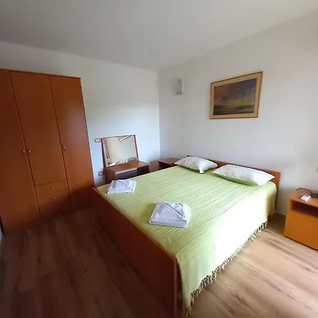 Maslina Kraj (Zadar)
