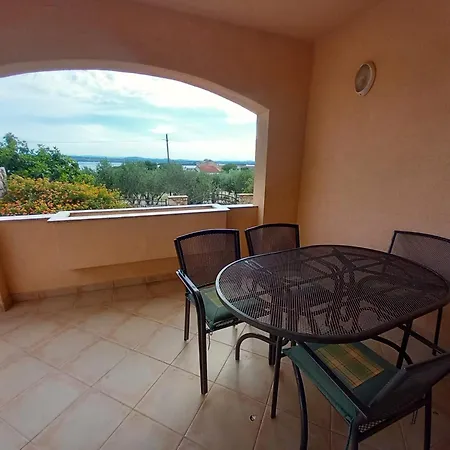 Maslina Appartement *