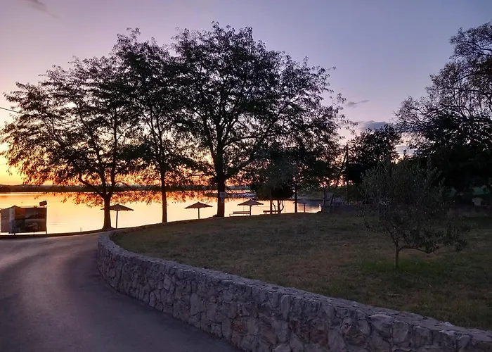 Апартаменты Maslina Kraj (Zadar)